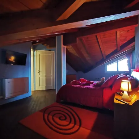 Δωμάτια σε οικογενειακή κατοικία Alba Sul Στρέσα