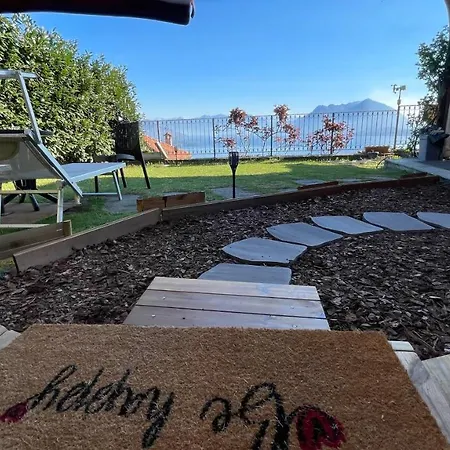 Alba Sul Στρέσα