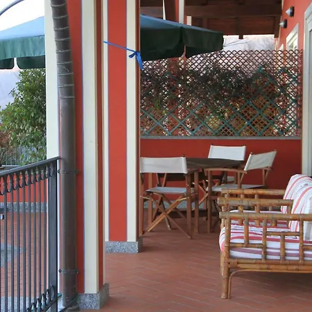 Alba Sul Στρέσα