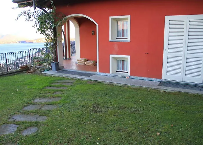 Alba Sul Homestay Stresa